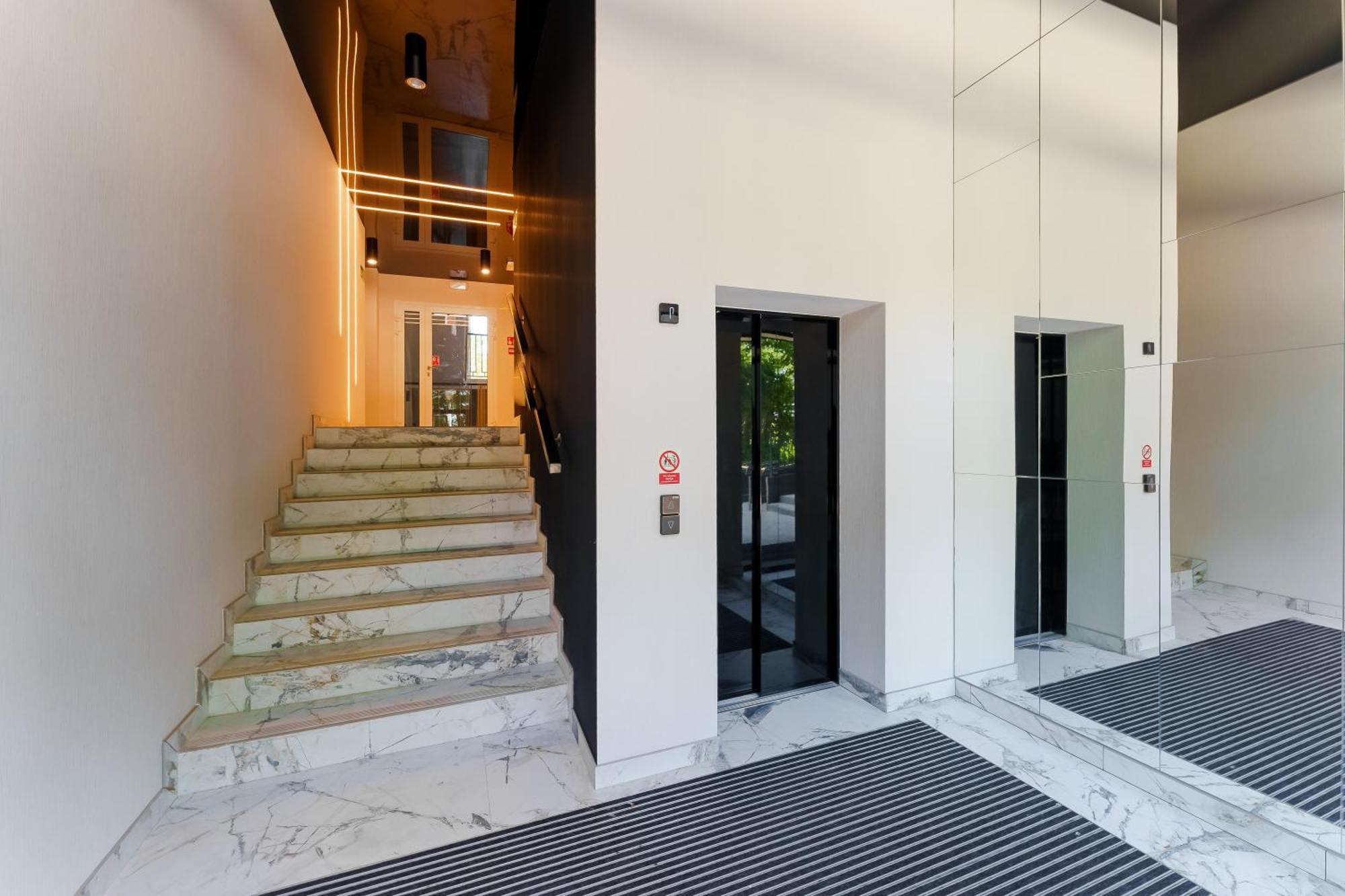 Apartament Kapitanski Z Widokiem Na Morze 4 Pietro - By Perlowa Przystan Rent シャノジェンティ エクステリア 写真